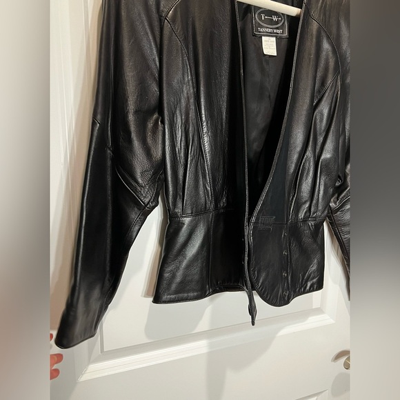 Tannery West Women’s Genuine Leather Jacket Size Small - Picture 10 of 10